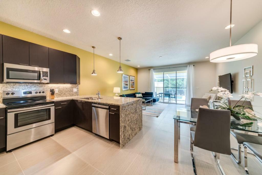 Charming Townhome With Private Pool Near Pousada